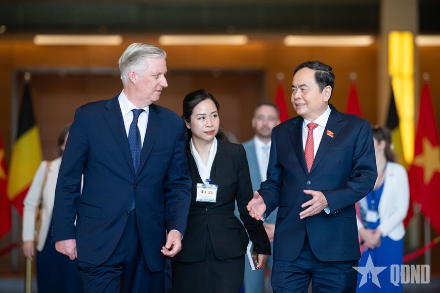 Chủ tịch Quốc hội Trần Thanh Mẫn hội kiến Nhà vua Vương quốc Bỉ
