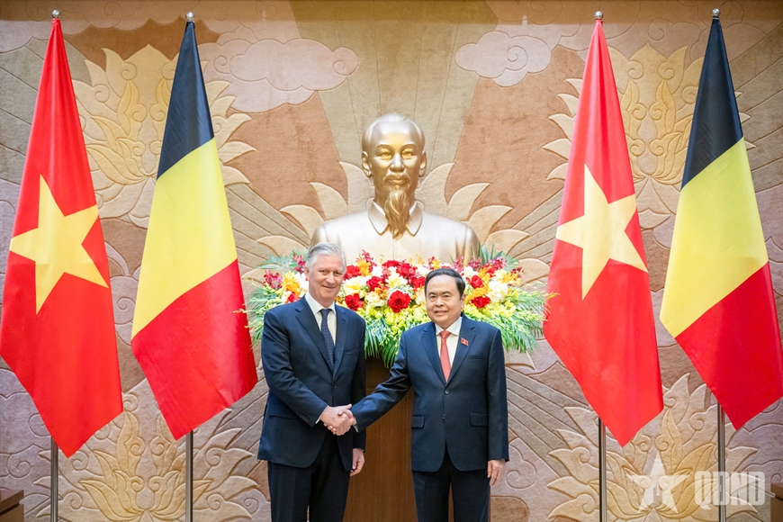 Chủ tịch Quốc hội Trần Thanh Mẫn hội kiến Nhà vua Vương quốc Bỉ