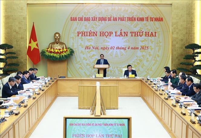 Thủ tướng Phạm Minh Chính: Tạo cú hích phát triển kinh tế tư nhân