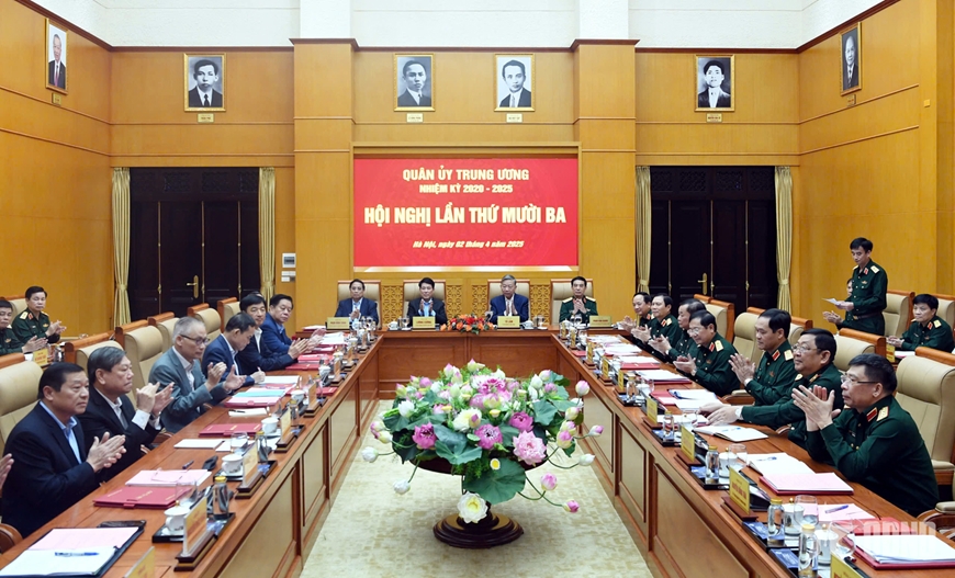 Tổng Bí thư Tô Lâm, Bí thư Quân ủy Trung ương chủ trì Hội nghị Quân ủy Trung ương lần thứ mười ba, nhiệm kỳ 2020-2025