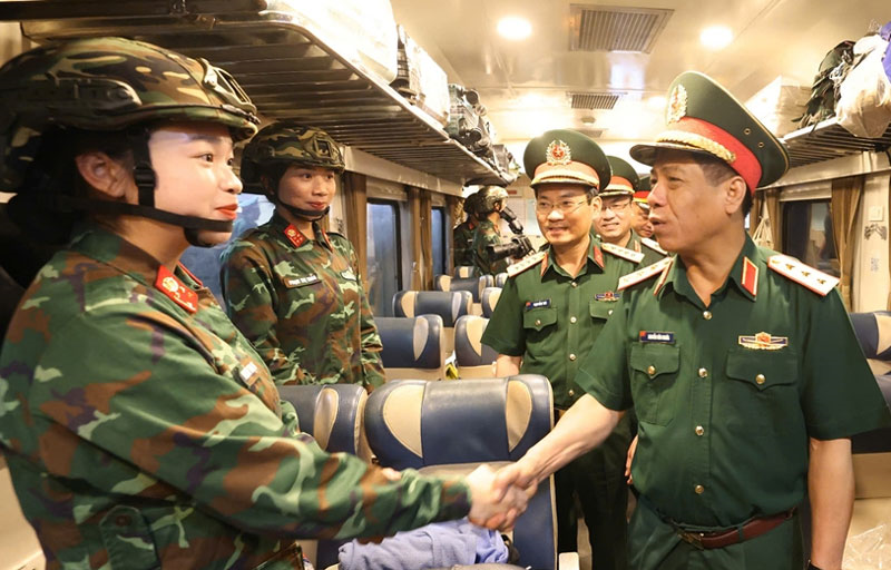 Cơ động lực lượng tham gia Lễ kỷ niệm 50 năm Ngày giải phóng miền Nam