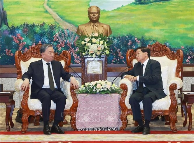 Tổng Bí thư Tô Lâm viếng đồng chí Khamtay Siphandone