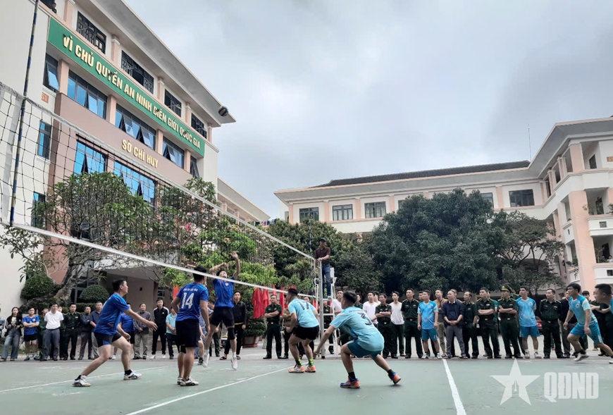 Nửa thế kỷ giữ vững an ninh, chủ quyền biển đảo thành phố Đà Nẵng Nửa thế kỷ giữ vững an ninh, chủ quyền biển đảo thành phố Đà Nẵng
