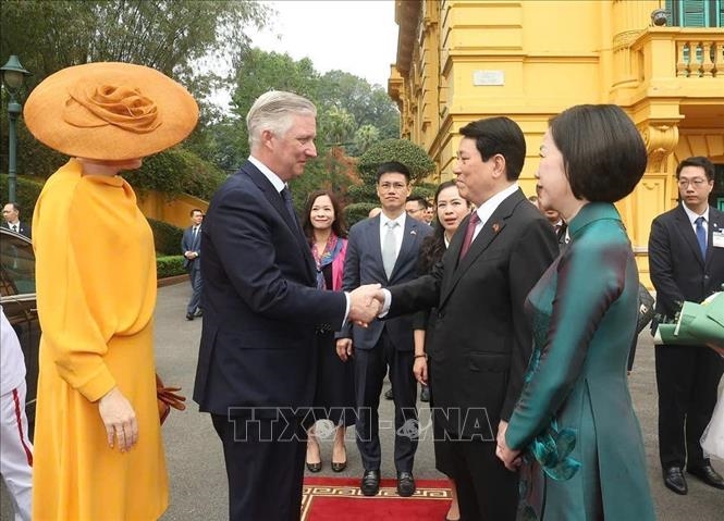 Nhà Vua và Hoàng hậu Bỉ kết thúc tốt đẹp thăm cấp Nhà nước đến Việt Nam