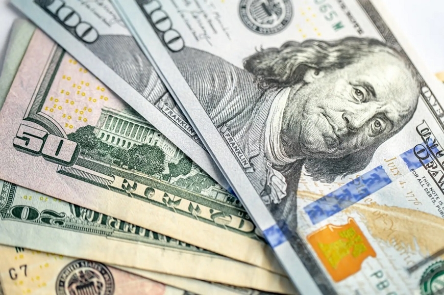 Tỷ giá USD hôm nay (5-4): Đồng USD tăng dựng đứng