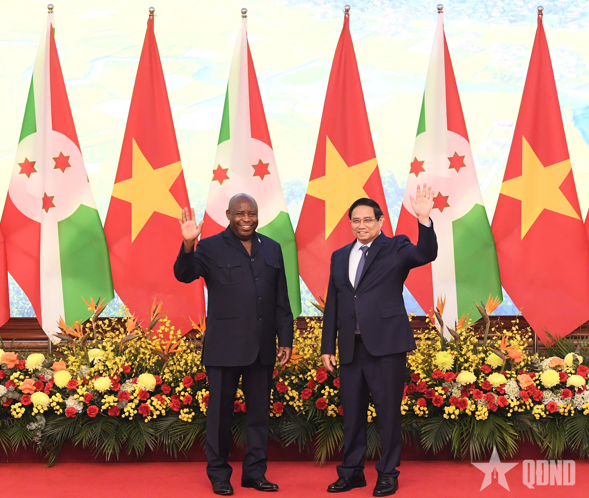 Thủ tướng Phạm Minh Chính hội kiến Tổng thống Burundi