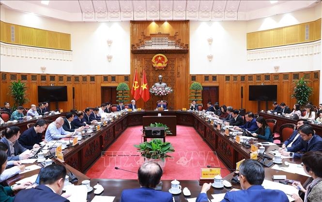 Thủ tướng Phạm Minh Chính chủ trì cuộc họp về việc Hoa Kỳ áp thuế đối ứng lên hàng hoá Việt Nam