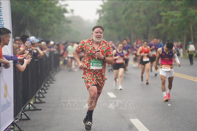 12.000 vận động viên tham gia giải VnExpress Marathon Hue 2025