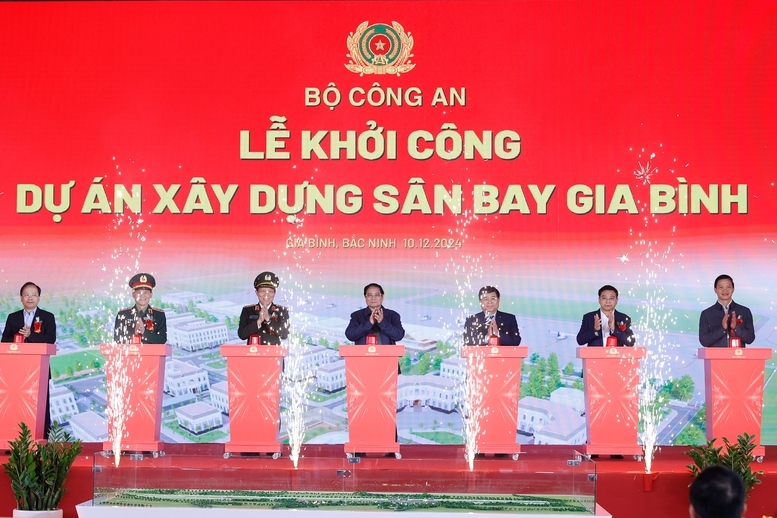Thủ tướng yêu cầu tổ chức lễ khởi công, khánh thành trực tuyến đồng loạt các công trình lớn