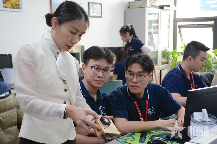 Gỡ rào cản để nhà khoa học dấn thân