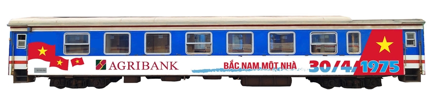 Tổ chức chạy đôi tàu mang tên “Đoàn tàu Thống nhất” kỷ niệm 50 năm Ngày giải phóng miền Nam