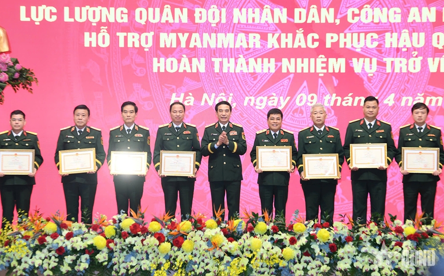 Tuyên dương Lực lượng tham gia cứu trợ thảm họa động đất tại Myanmar