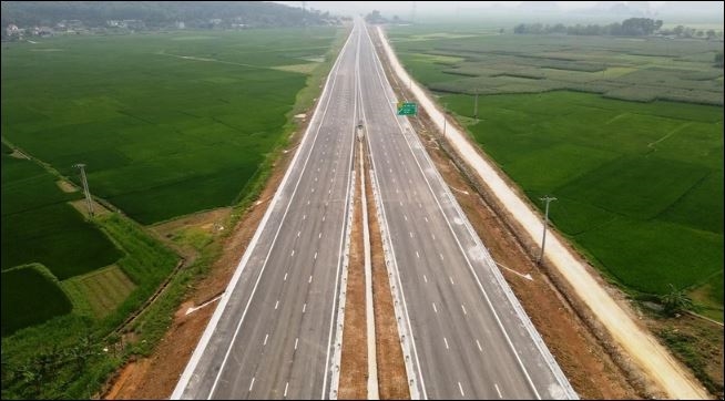 Dự kiến đưa vào khai thác 4 đoạn tuyến cao tốc trước ngày 30-4