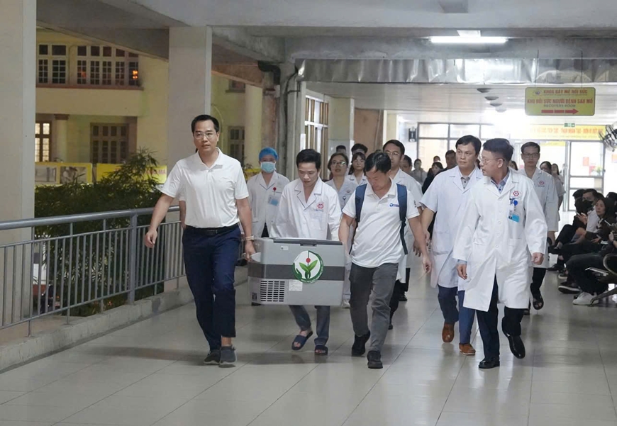 Quảng Ninh: Hoàn thành 2 ca ghép thận đầu tiên từ người cho chết não