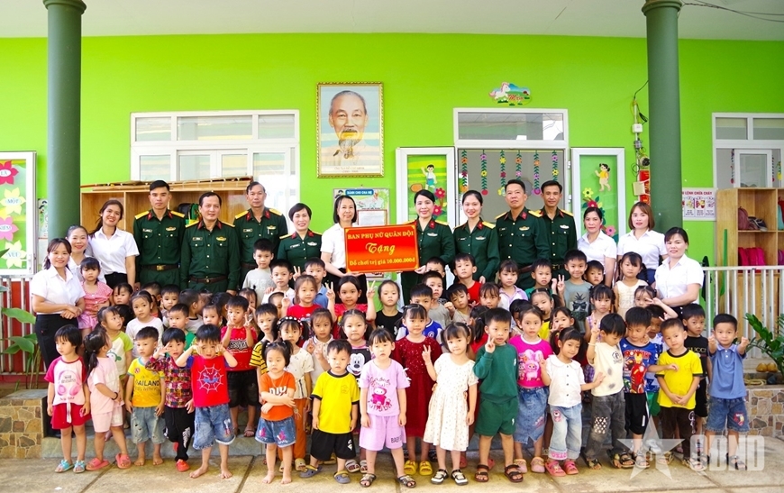Đề xuất phổ cập giáo dục mầm non trên toàn quốc