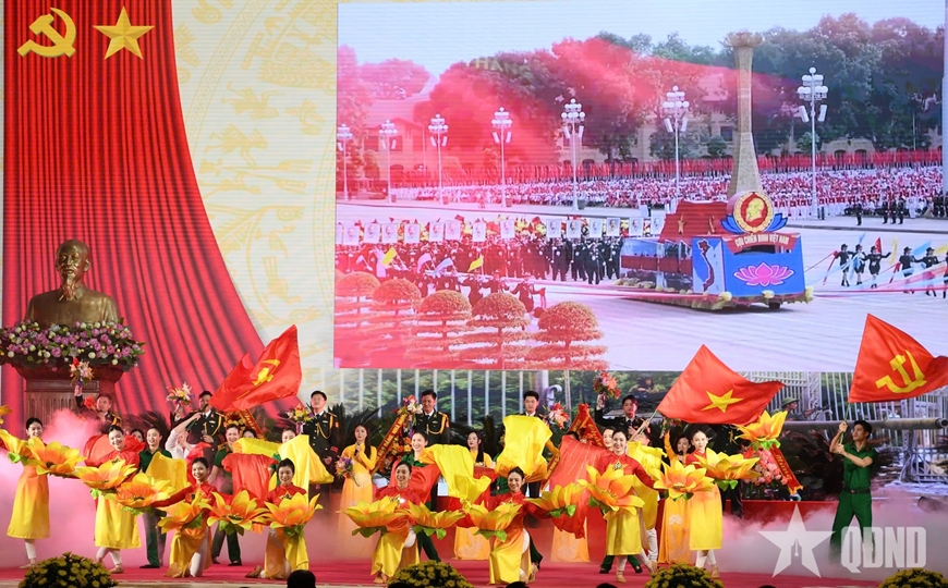 Tổng Bí thư Tô Lâm gặp mặt cựu chiến binh, thanh niên xung phong, dân quân tự vệ tham gia kháng chiến chống Mỹ
