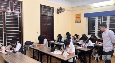 Nỗi lo kỳ thi tốt nghiệp Trung học phổ thông năm 2025