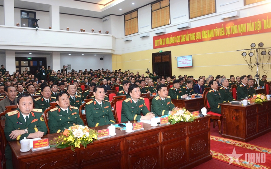 Đại tướng Phan Văn Giang dự Lễ kỷ niệm 70 năm Ngày truyền thống ngành Xăng dầu Quân đội
