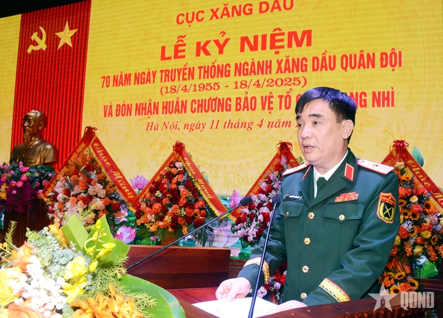 Đại tướng Phan Văn Giang dự Lễ kỷ niệm 70 năm Ngày truyền thống ngành Xăng dầu Quân đội