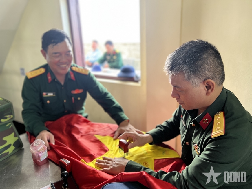 Đoàn công tác Tổng cục Chính trị thăm, kiểm tra tại quần đảo Trường Sa, Nhà giàn DK1