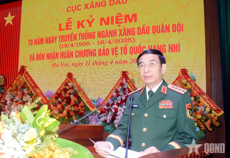 Đại tướng Phan Văn Giang dự Lễ kỷ niệm 70 năm Ngày truyền thống ngành Xăng dầu Quân đội