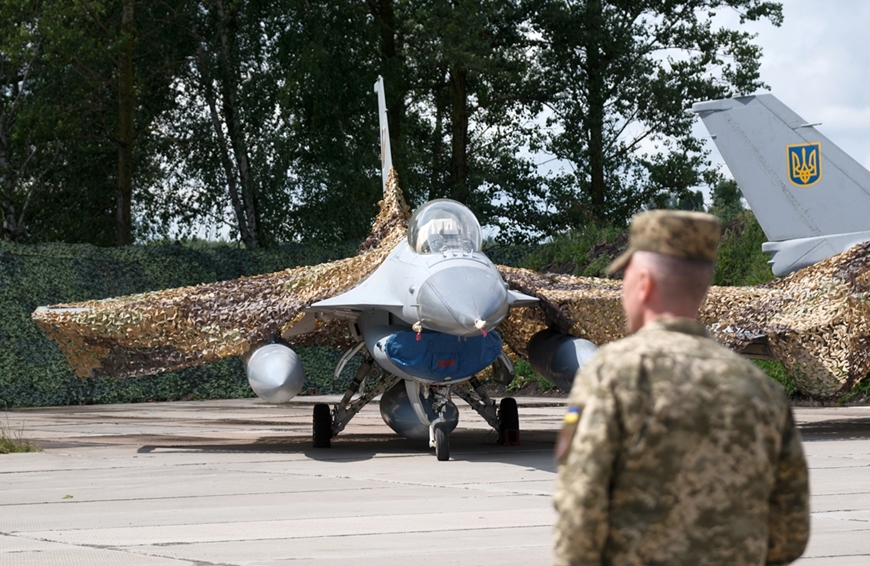 Quân sự thế giới hôm nay (14-4): S-400 hay R-37 bắn hạ F-16?