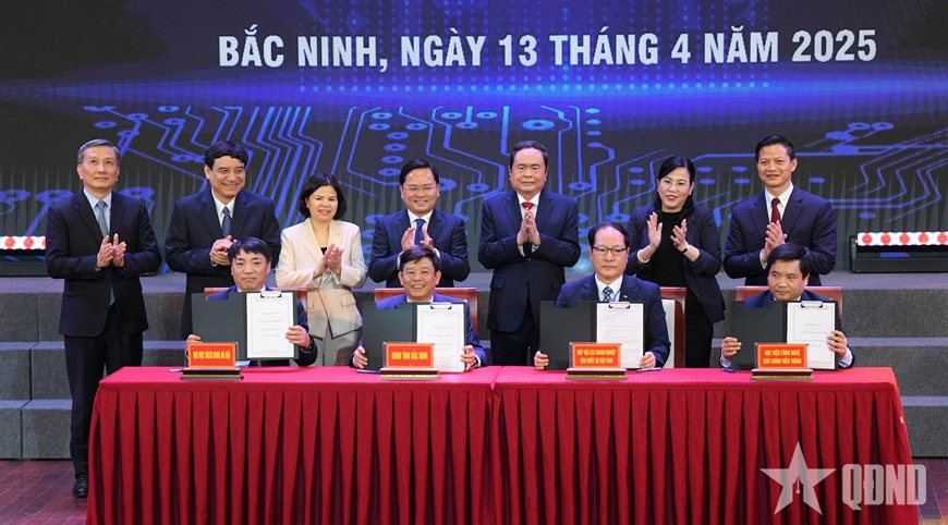 Chủ tịch Quốc hội Trần Thanh Mẫn: Bắc Ninh cần phát triển hạ tầng số và nền tảng số đồng bộ, hiện đại