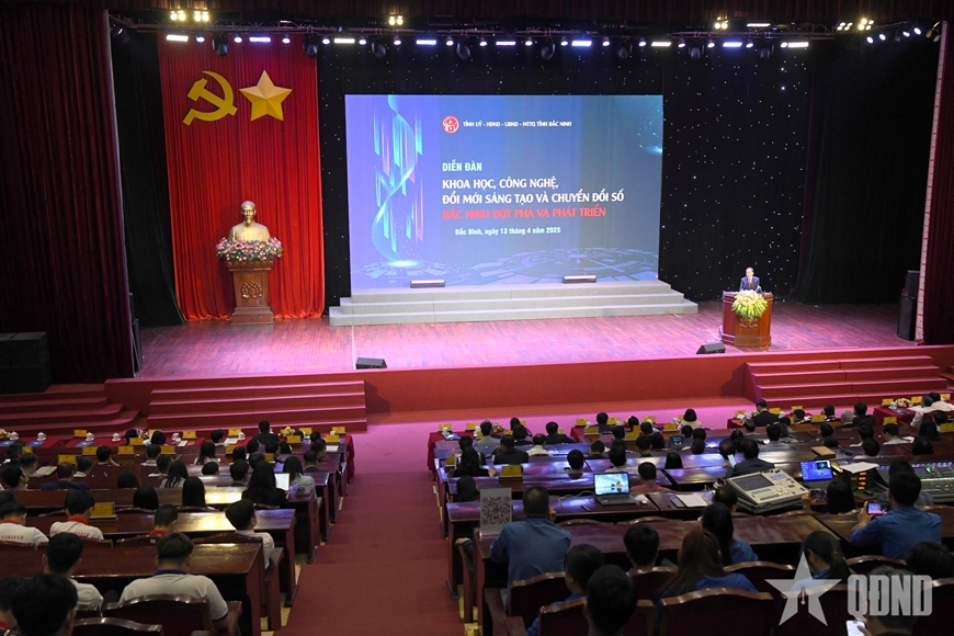 Chủ tịch Quốc hội Trần Thanh Mẫn: Bắc Ninh cần phát triển hạ tầng số và nền tảng số đồng bộ, hiện đại