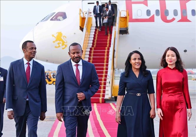 Thủ tướng Ethiopia Abiy Ahmed Ali và phu nhân đến Hà Nội, bắt đầu thăm chính thức Việt Nam
