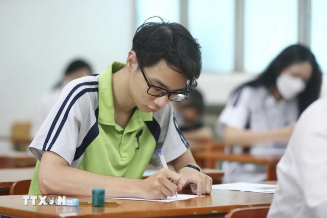 “Lạm phát” tổ hợp xét tuyển đại học