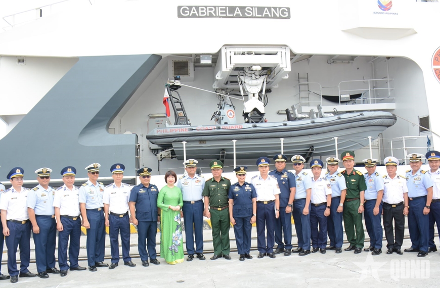 Tàu Lực lượng Bảo vệ bờ biển Philippines thăm TP Đà Nẵng
