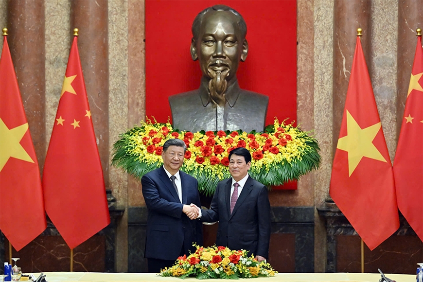 Chủ tịch nước Lương Cường hội đàm với Tổng Bí thư, Chủ tịch Trung Quốc Tập Cận Bình