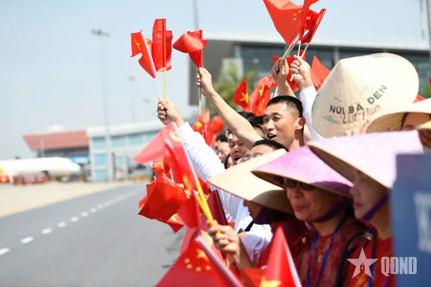 Tổng Bí thư, Chủ tịch Trung Quốc Tập Cận Bình kết thúc tốt đẹp chuyến thăm cấp Nhà nước đến Việt Nam