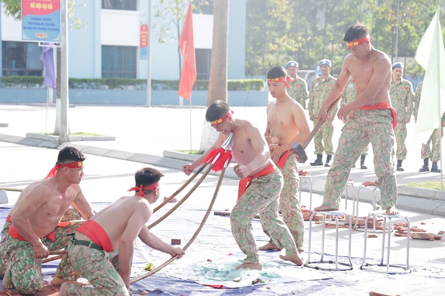 Khảo sát thẩm tra dự án Luật Tham gia lực lượng gìn giữ hòa bình của Liên hợp quốc