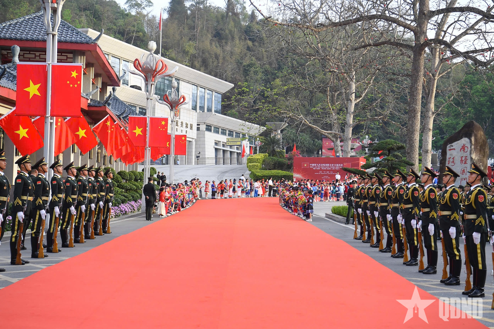 Trung Quốc sẵn sàng cho lễ đón đoàn đại biểu cấp cao Bộ Quốc phòng Việt Nam sang tham dự các hoạt động giao lưu 