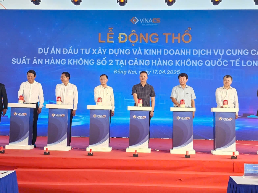Động thổ hạng mục đầu tiên của dự án thành phần 4, sân bay Long Thành