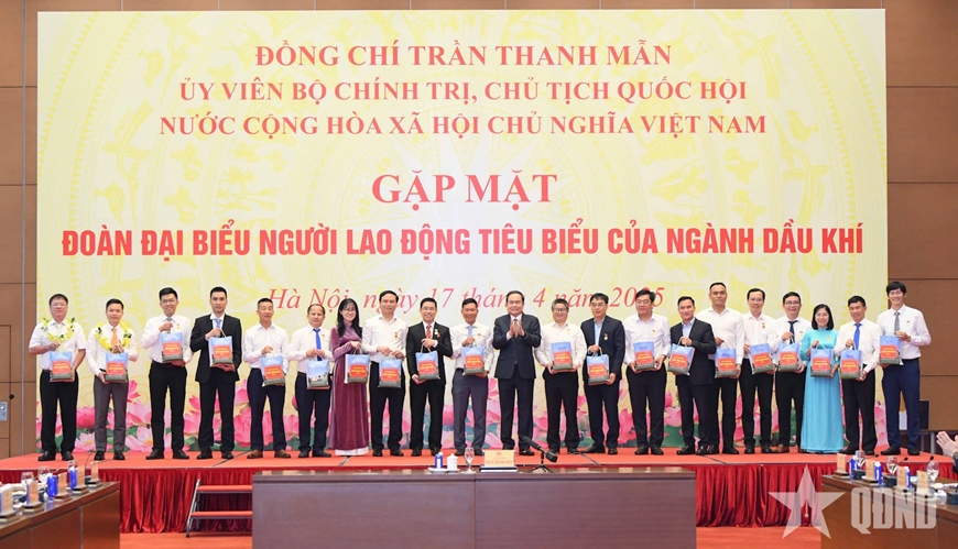 Chủ tịch Quốc hội Trần Thanh Mẫn: Phát huy truyền thống "người đi tìm lửa" của ngành công nghiệp năng lượng