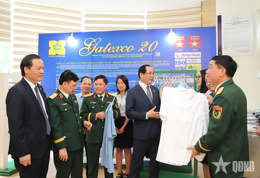 Sản phẩm của ngành Hậu cần - Kỹ thuật Quân đội nhân dân Việt Nam gây ấn tượng nơi biên giới