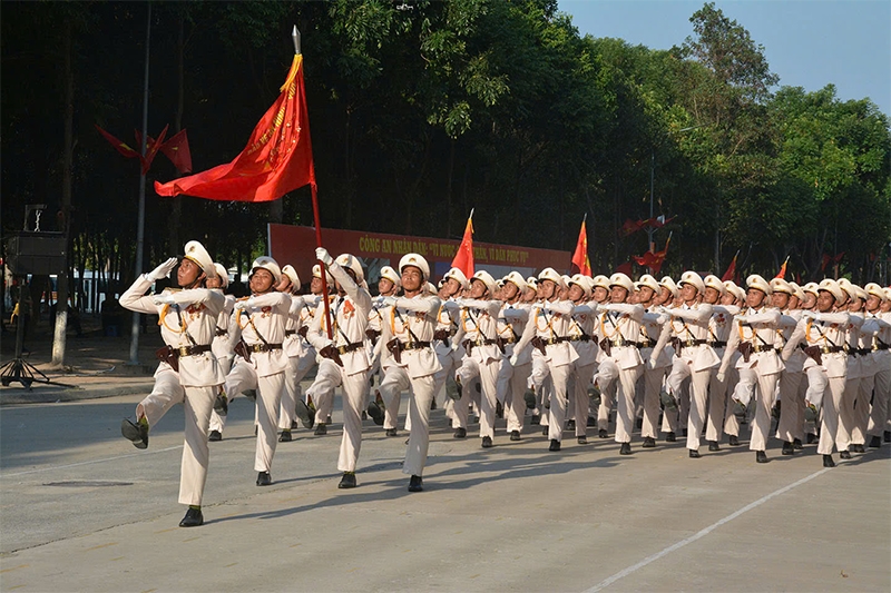 Thủ tướng Phạm Minh Chính động viên các lực lượng tham gia diễu binh, diễu hành