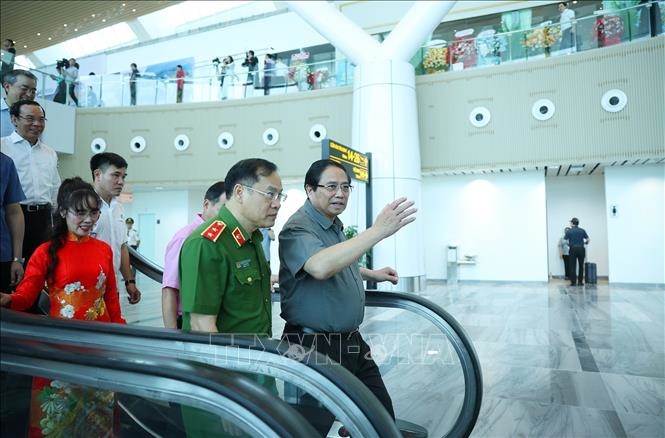 Thủ tướng Phạm Minh Chính dự Lễ công bố triển khai thí điểm nhận diện sinh trắc học tại Cảng hàng không Tân Sơn Nhất