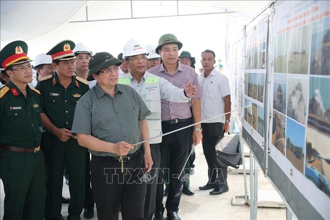Thủ tướng Phạm Minh Chính: Chậm nhất ngày 19-12-2025 phải hoàn thành dự án cao tốc Cần Thơ- Cà Mau