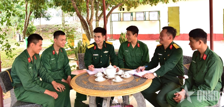 Quản lý tư tưởng bộ đội: Khó vẫn có cách!