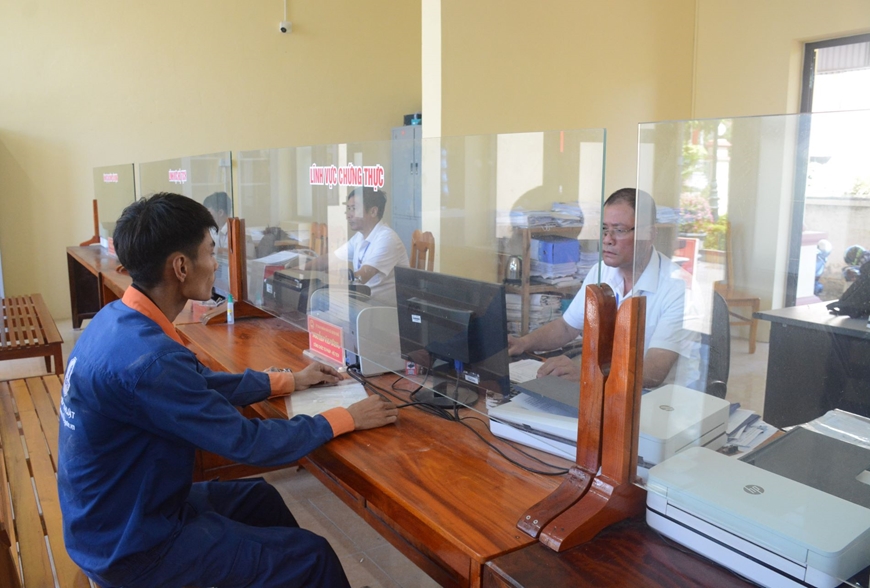 Nâng cao chất lượng đội ngũ công chức cấp xã: Gần dân, sát dân, phục vụ dân