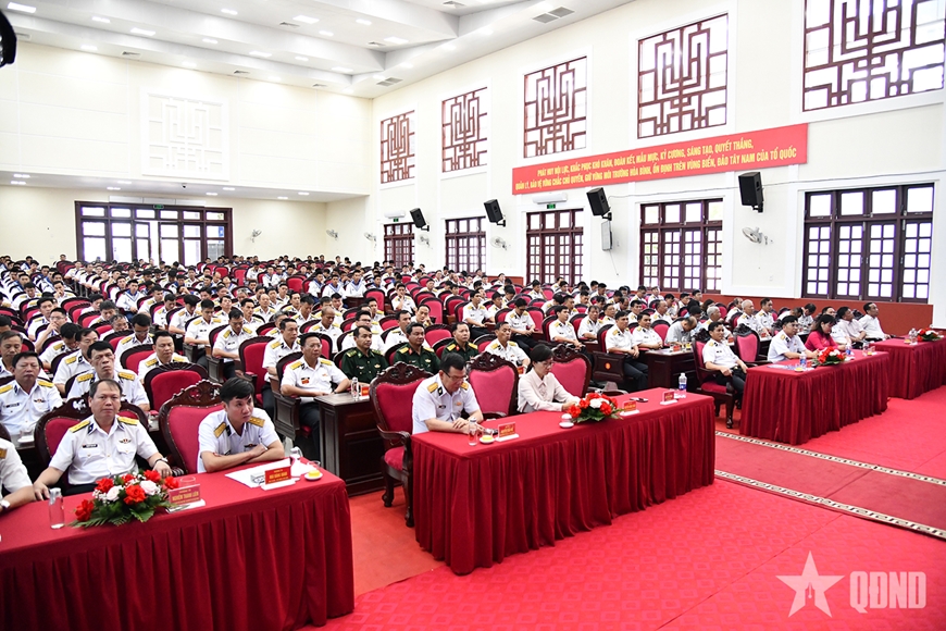 Quang cảnh buổi gặp mặt. 