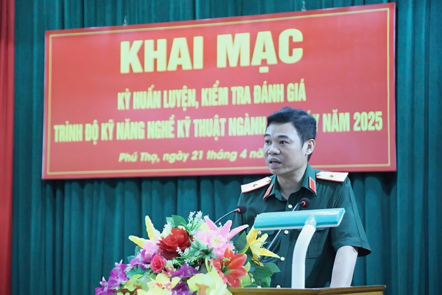 Tổng cục Công nghiệp Quốc phòng khai mạc huấn luyện, kiểm tra đánh giá trình độ kỹ thuật xe-máy