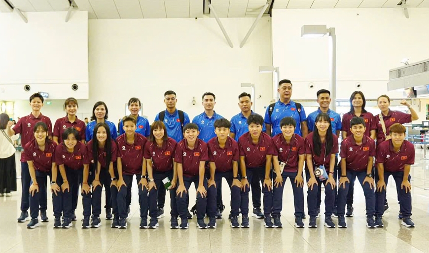 16 cầu thủ futsal nữ Việt Nam chuẩn bị cho giải châu Á