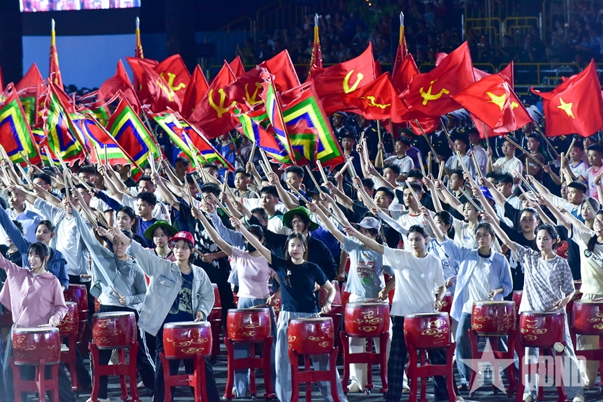 Thượng tướng Nguyễn Văn Nghĩa chủ trì tổng hợp luyện lần thứ tư các lực lượng diễu binh, diễu hành