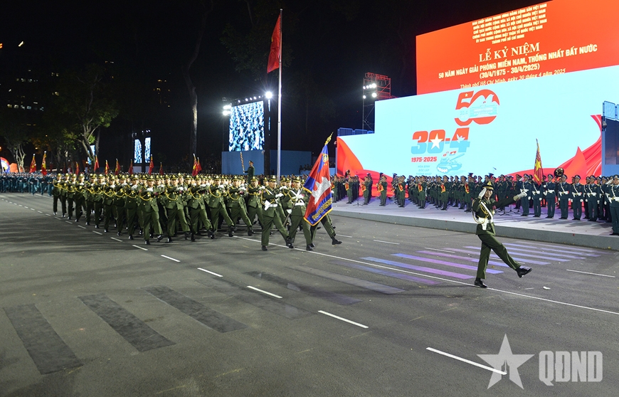 Thượng tướng Nguyễn Văn Nghĩa chủ trì tổng hợp luyện lần thứ tư các lực lượng diễu binh, diễu hành