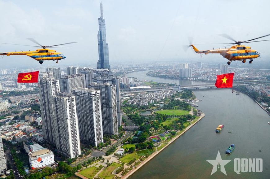 TP Hồ Chí Minh rực rỡ cờ Tổ quốc