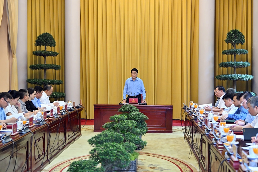 Chủ tịch nước Lương Cường làm việc với Văn phòng Chủ tịch nước triển khai nhiệm vụ trọng tâm tháng 5